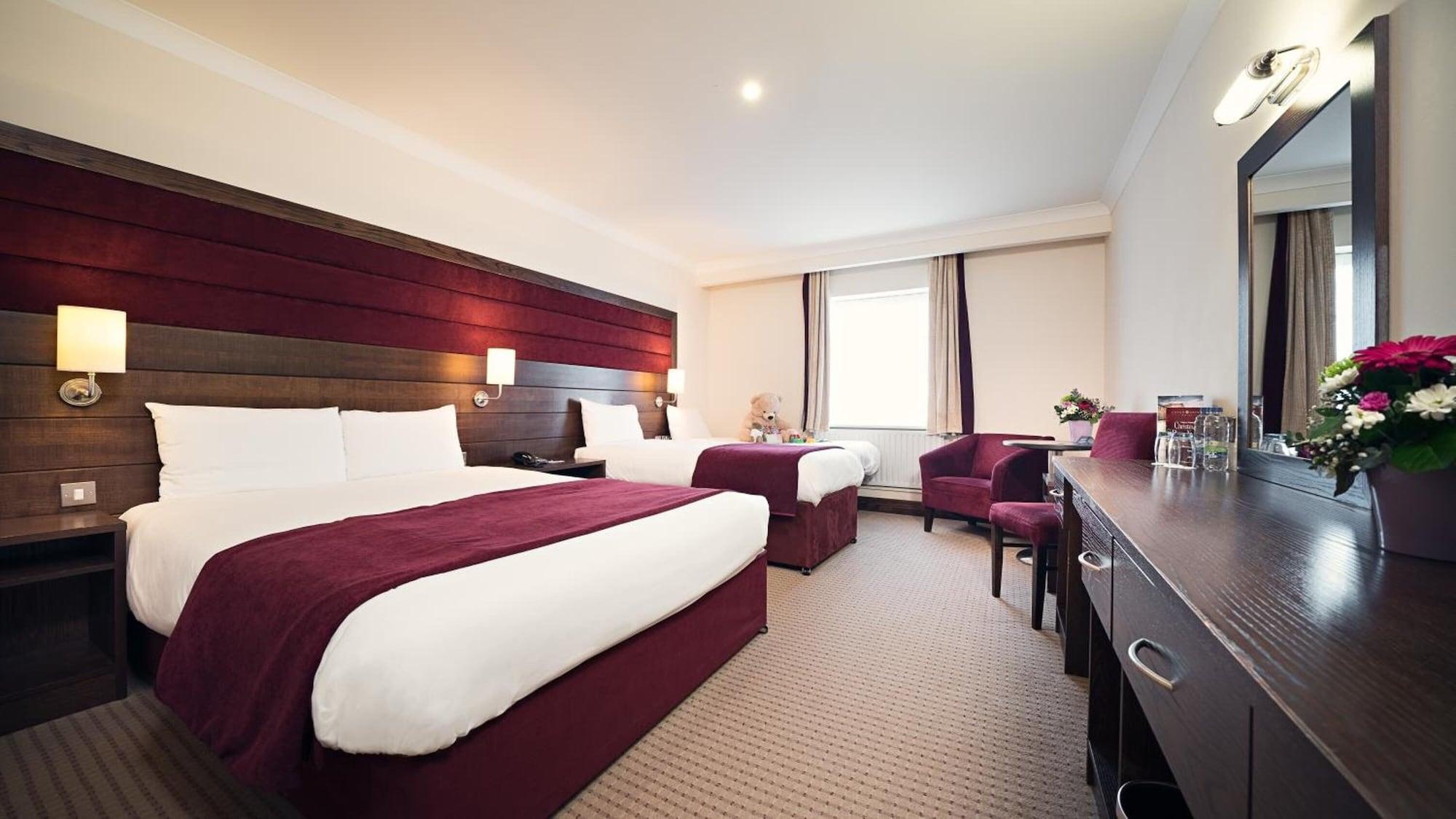 Cavan Crystal Hotel Buitenkant foto