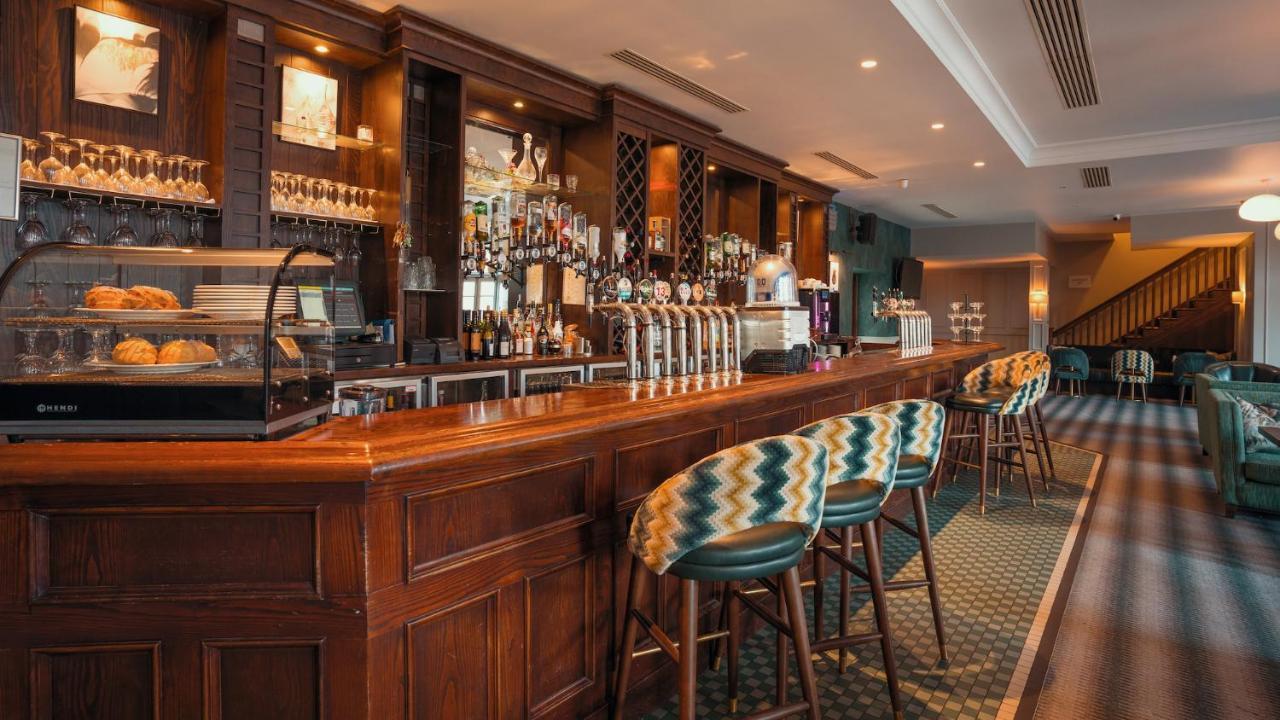 Cavan Crystal Hotel Buitenkant foto