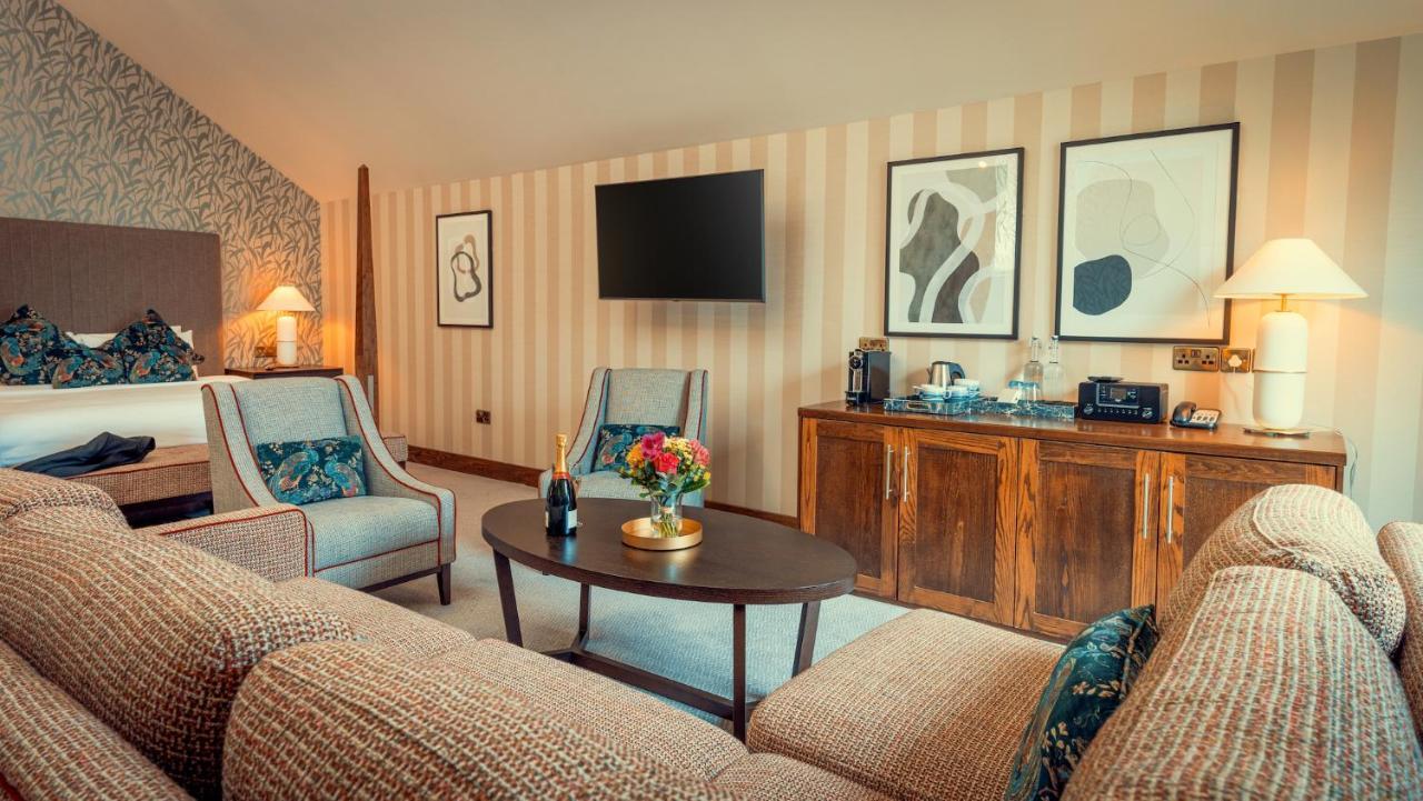 Cavan Crystal Hotel Buitenkant foto